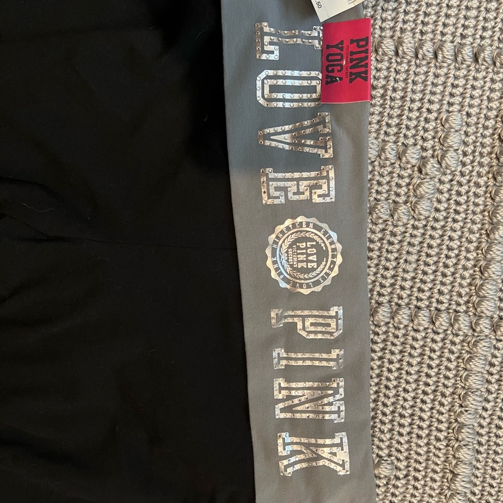 Victoria’s Secret PINK yoga pants